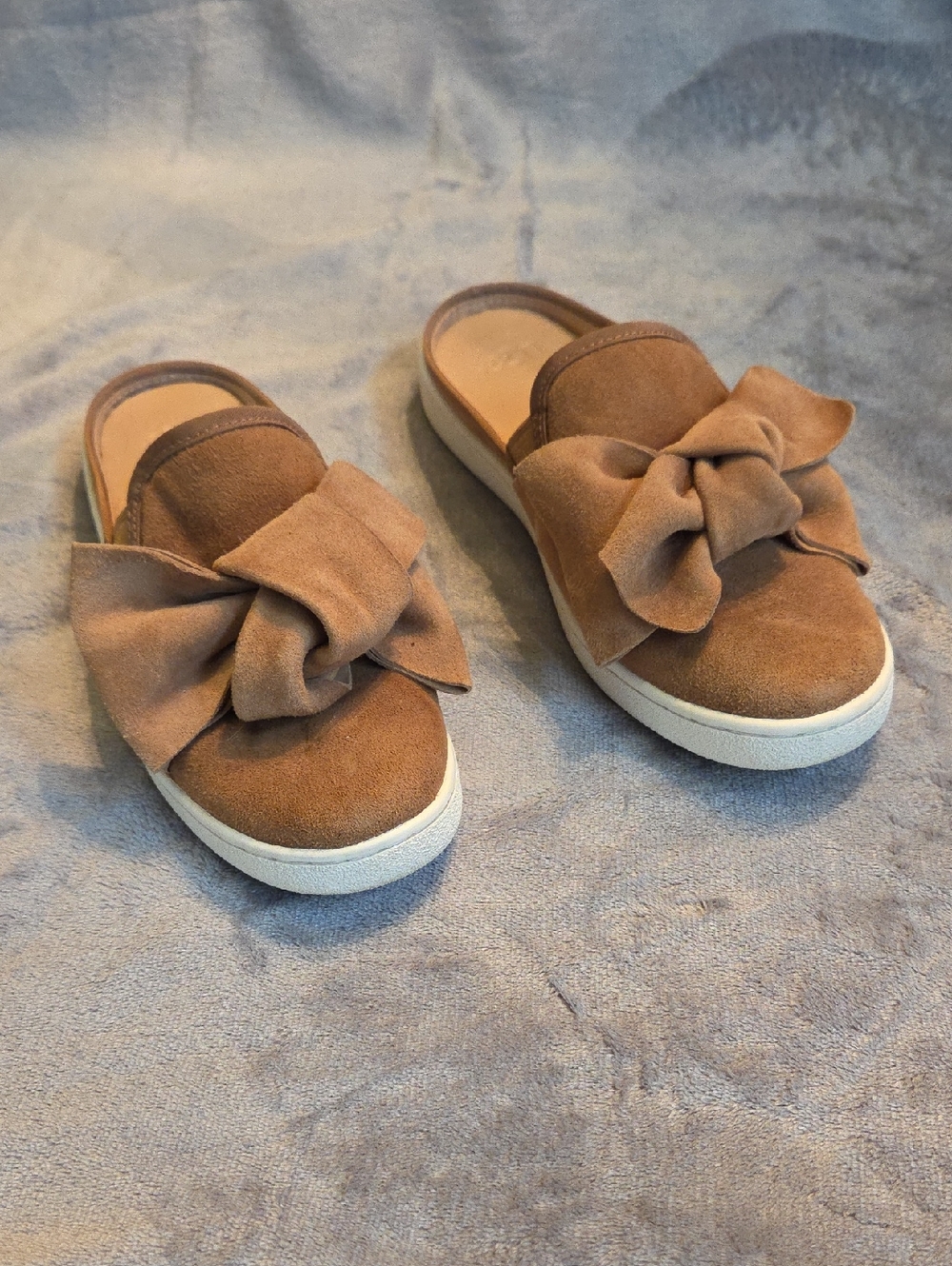 UGG Suede Bow Slip-On Mules in Brown